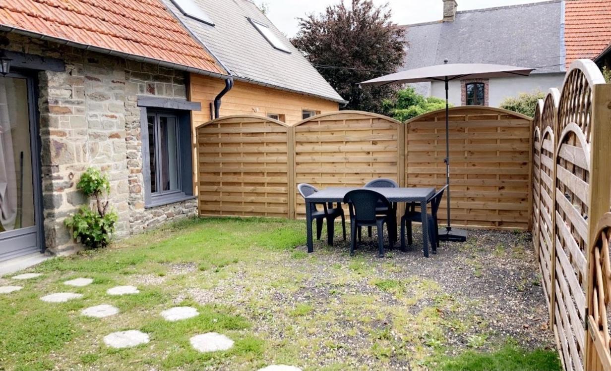 Gite La Hulotte A Proximite Du Mont Saint Michel Villa Céaux Exterior photo